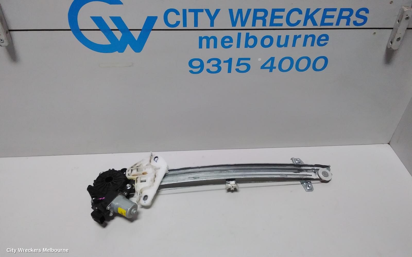 HONDA CIVIC 2017 Right Front Window Reg/Motor