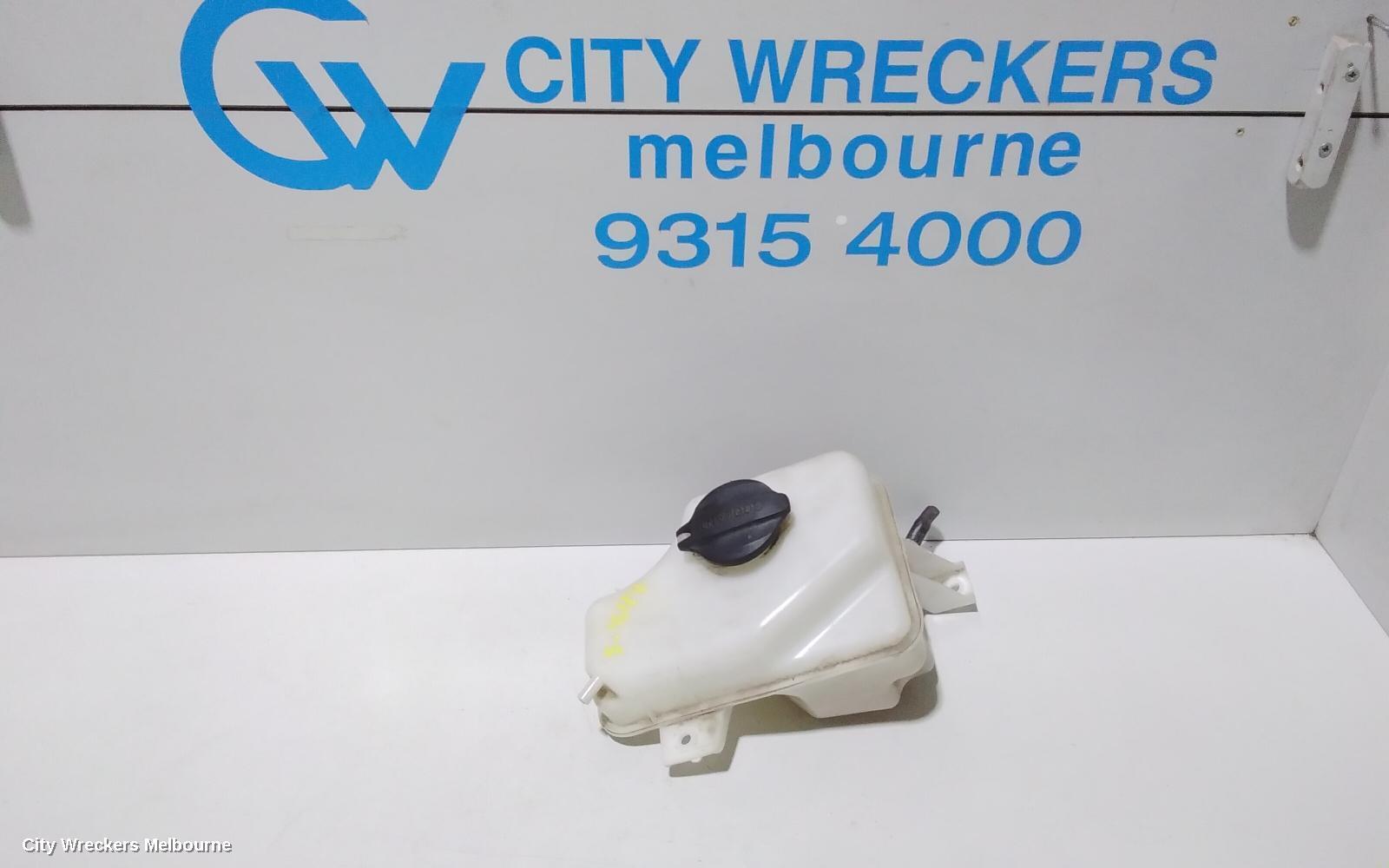 HYUNDAI I45 2010 Overflow Bottle