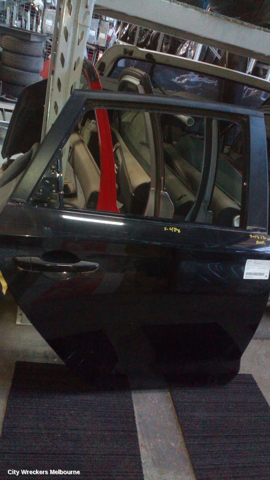 HYUNDAI I30 2017 RIGHT_REAR_DOOR_SLIDING