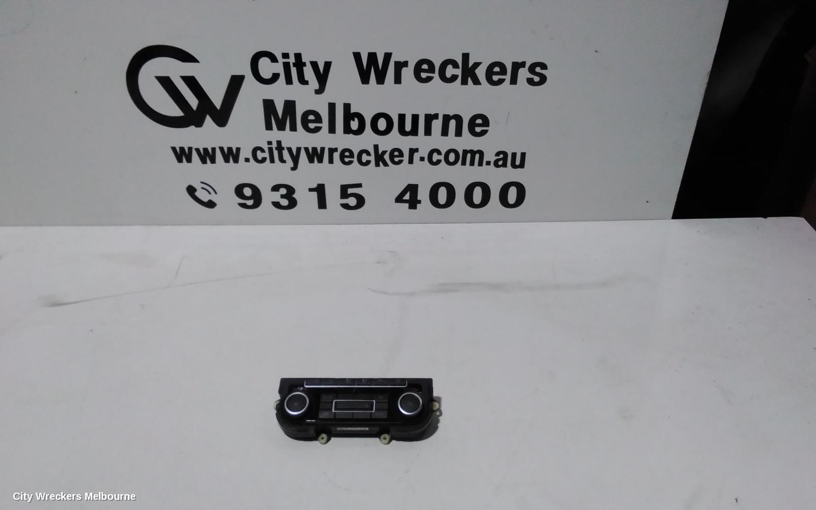 VOLKSWAGEN GOLF 2009 Heater/Ac Controls