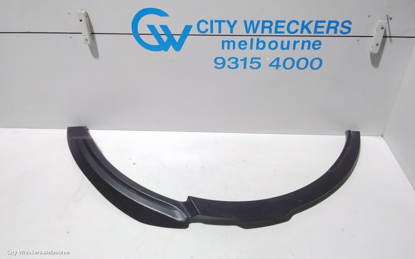 LAND ROVER RANGEROVER EVOQUE 2014 Wheel Arch Flare