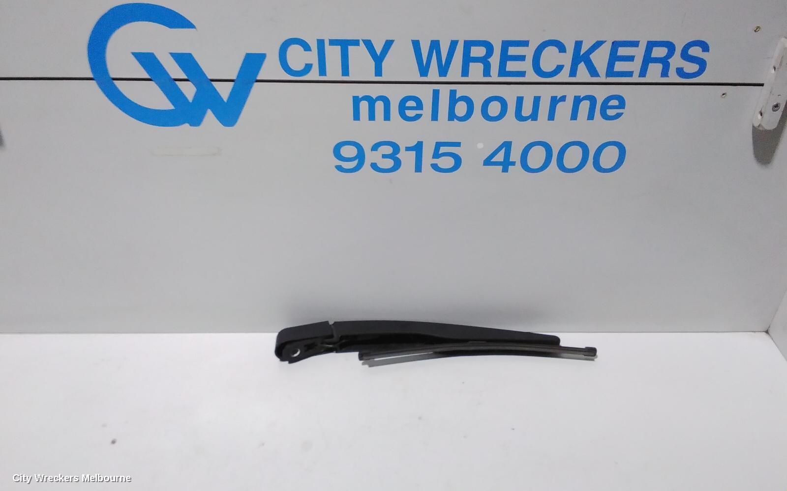 FORD KUGA 2016 Wiper Arm