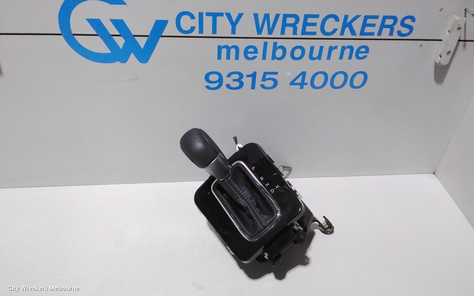 SUBARU FORESTER 2017 Gear Stick/Shifter