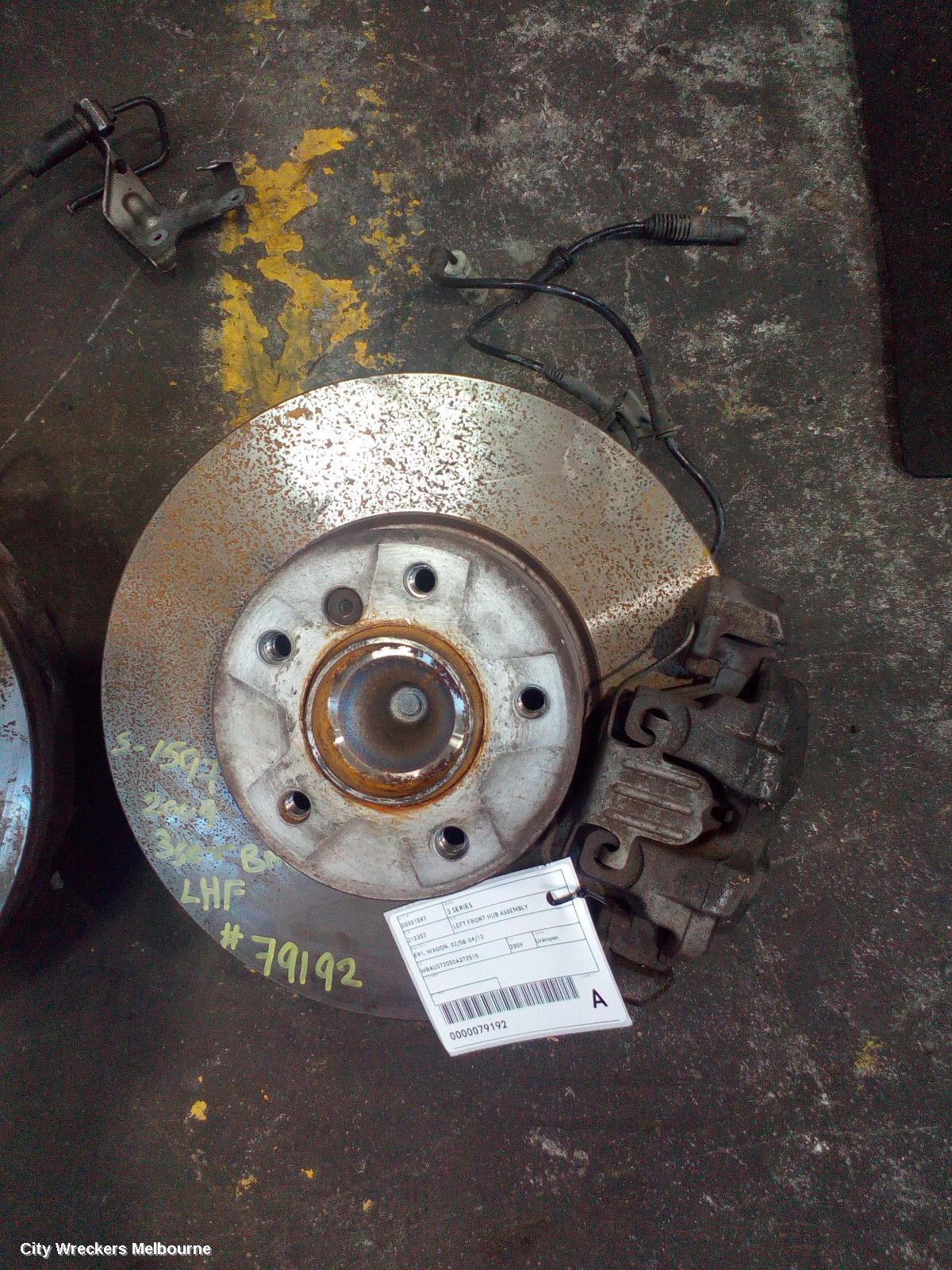 BMW 3 SERIES 2009 Left Front Hub Assembly