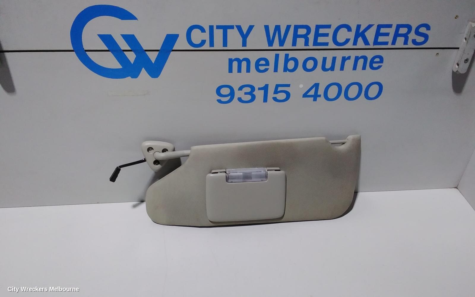 CHRYSLER 300C 2007 Sunvisor