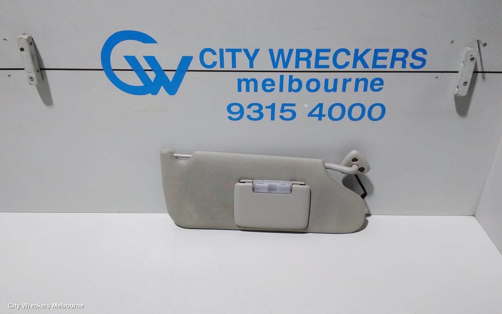CHRYSLER 300C 2007 Sunvisor