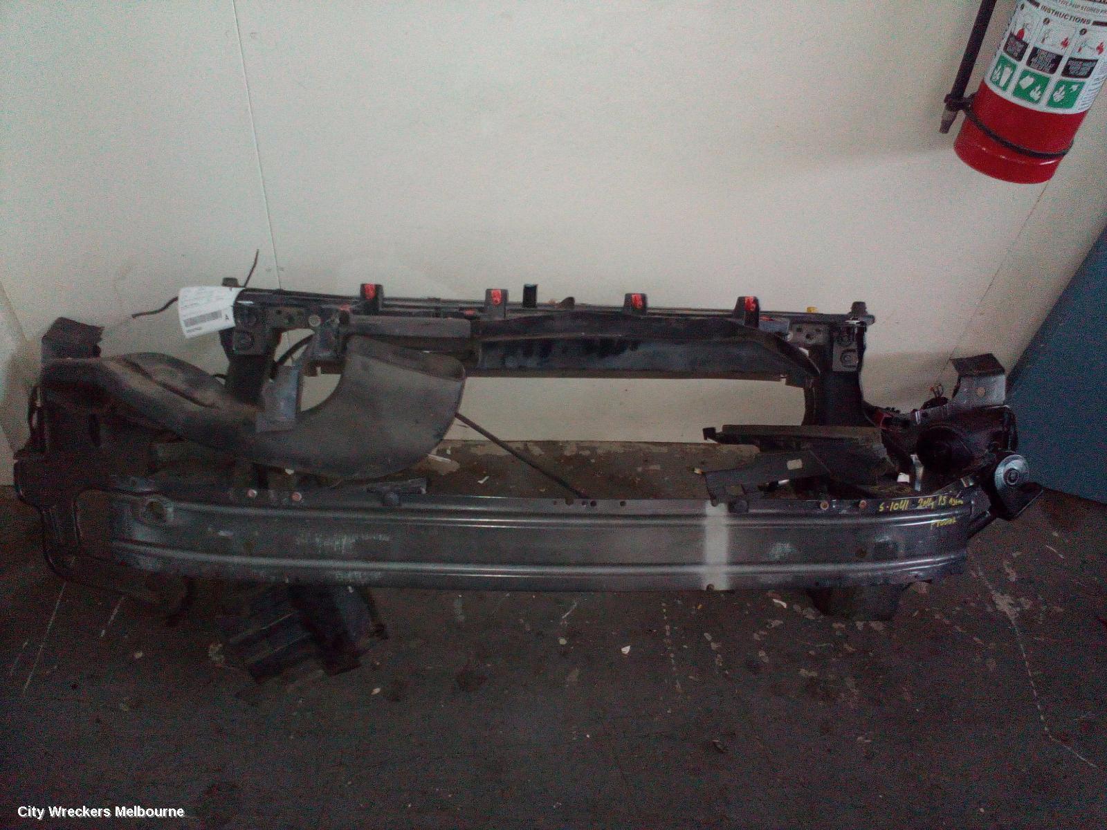 OPEL ASTRA 2013 Radiator Support