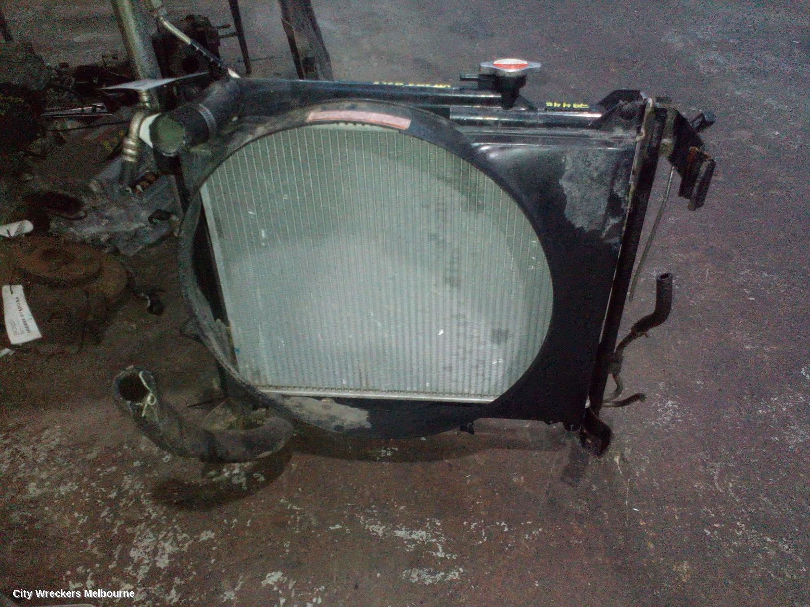 SUZUKI VITARA 2000 Radiator