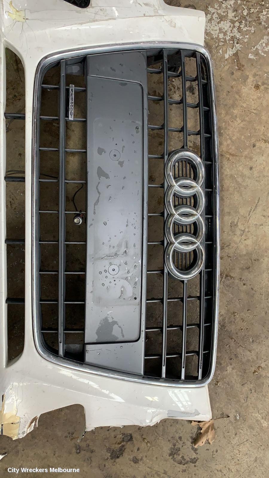 AUDI A4 2015 Grille