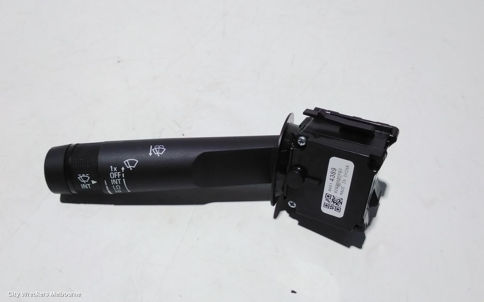 HOLDEN COLORADO 2020 Combination Switch