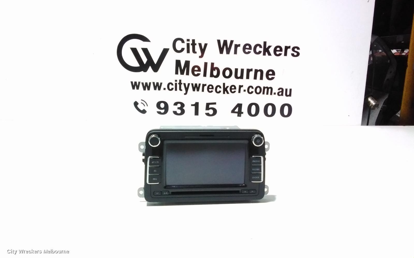 SKODA SUPERB 2010 Radio/Cd/Dvd/Sat/Tv