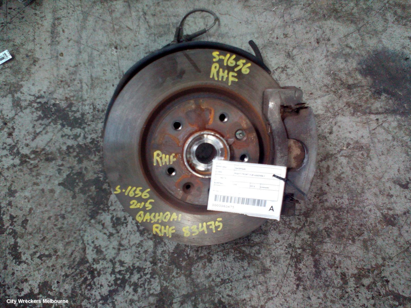 NISSAN QASHQAI 2015 Right Front Hub Assembly