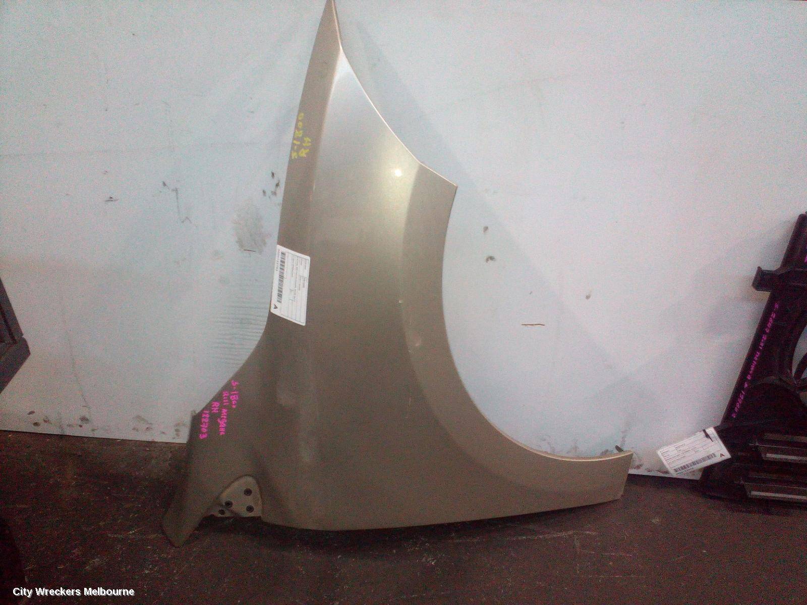 RENAULT MEGANE 2011 Right Guard