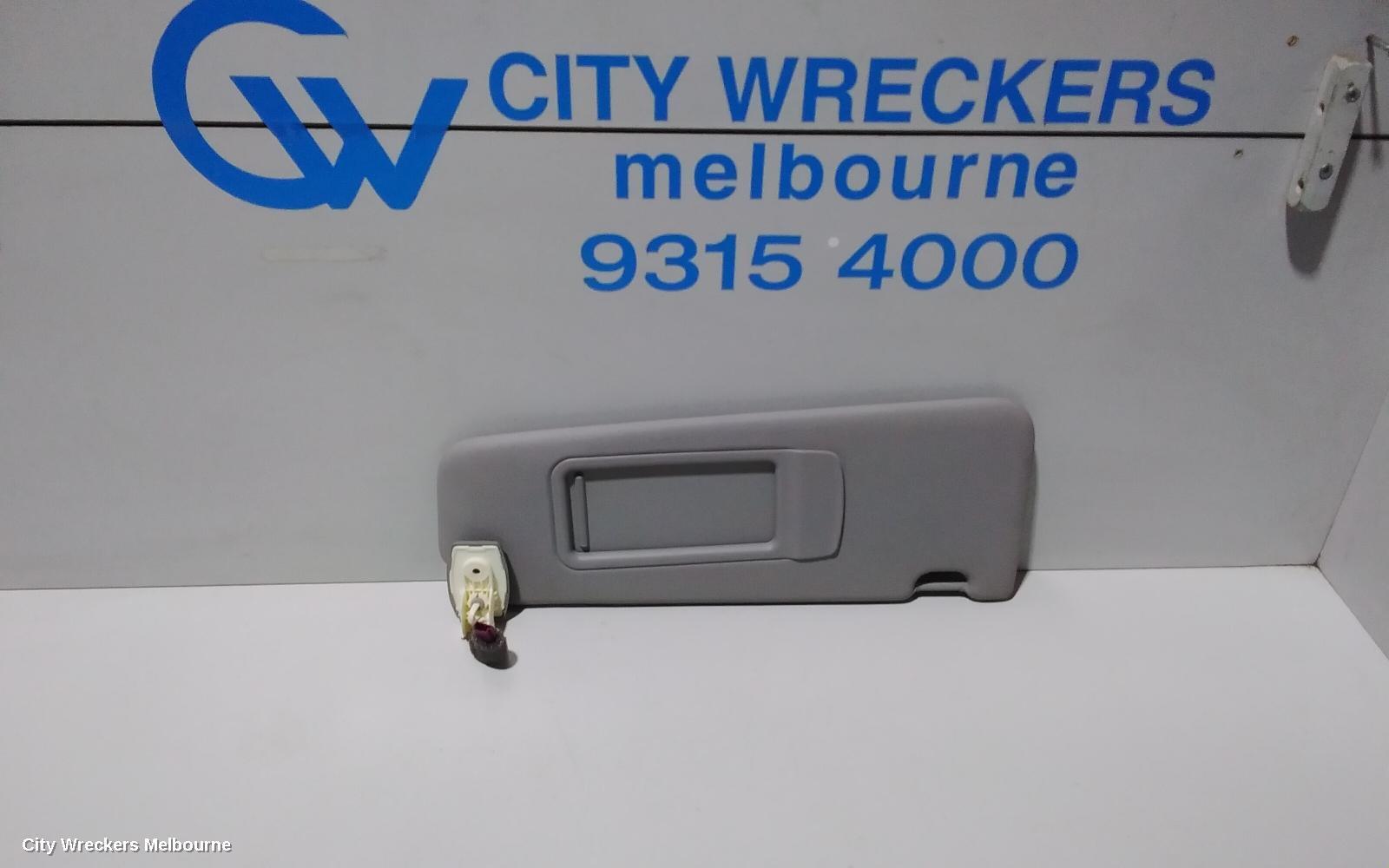 BMW 5 SERIES 2012 Sunvisor