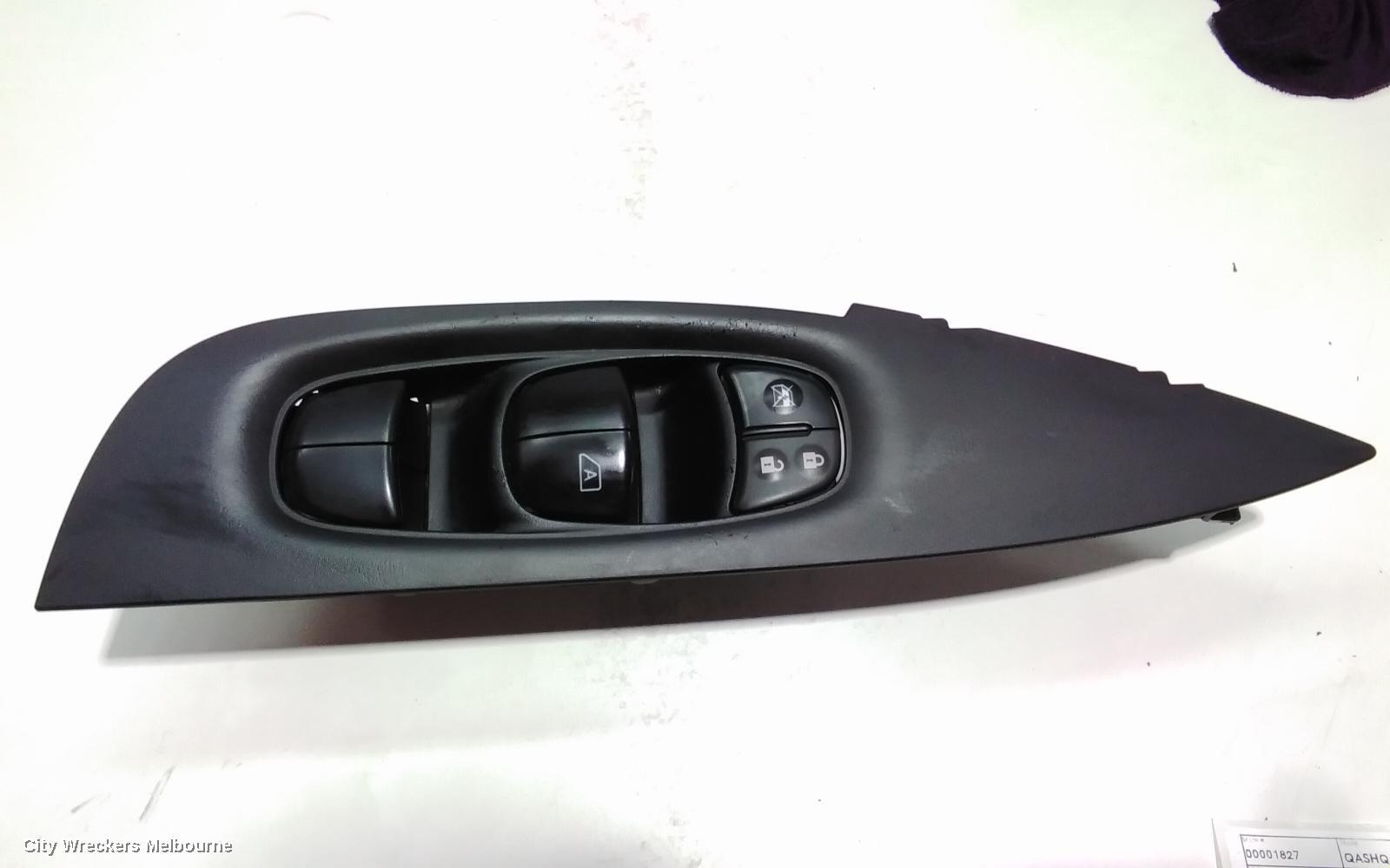NISSAN QASHQAI 2015 Pwr Dr Wind Switch