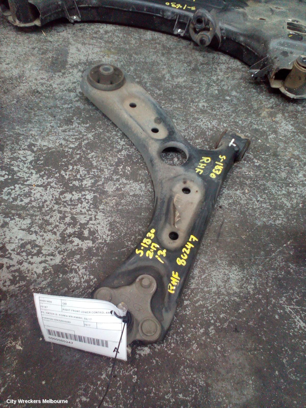 HYUNDAI I30 2017 Right Front Lower Control Arm
