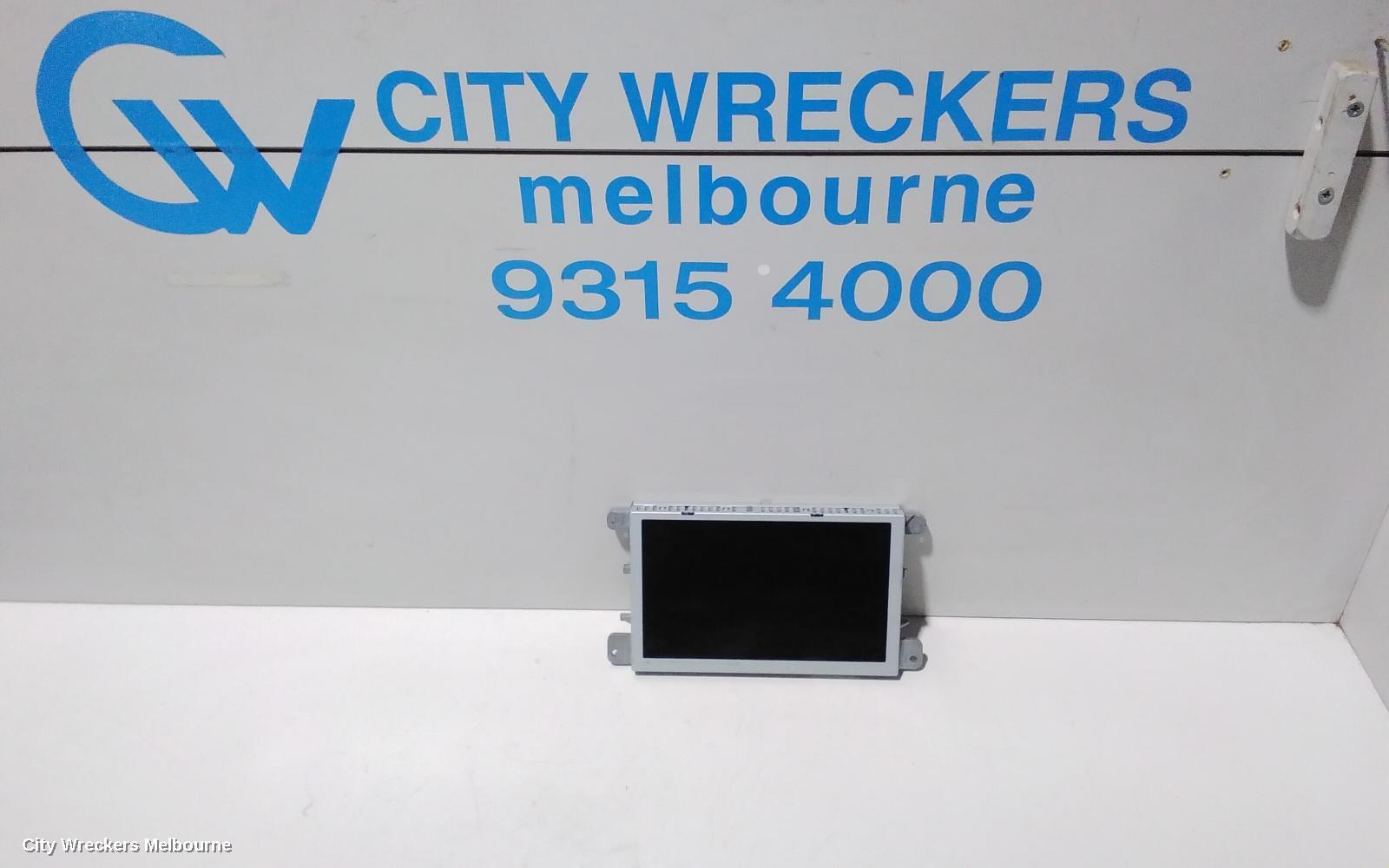 AUDI Q5 2011 Radio/Cd/Dvd/Sat/Tv