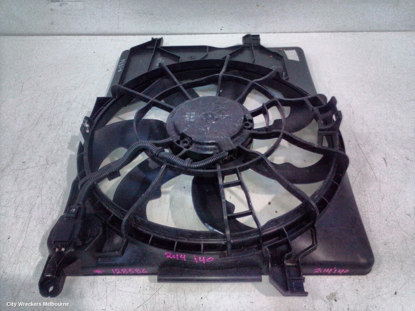 HYUNDAI I40 2014 Fan