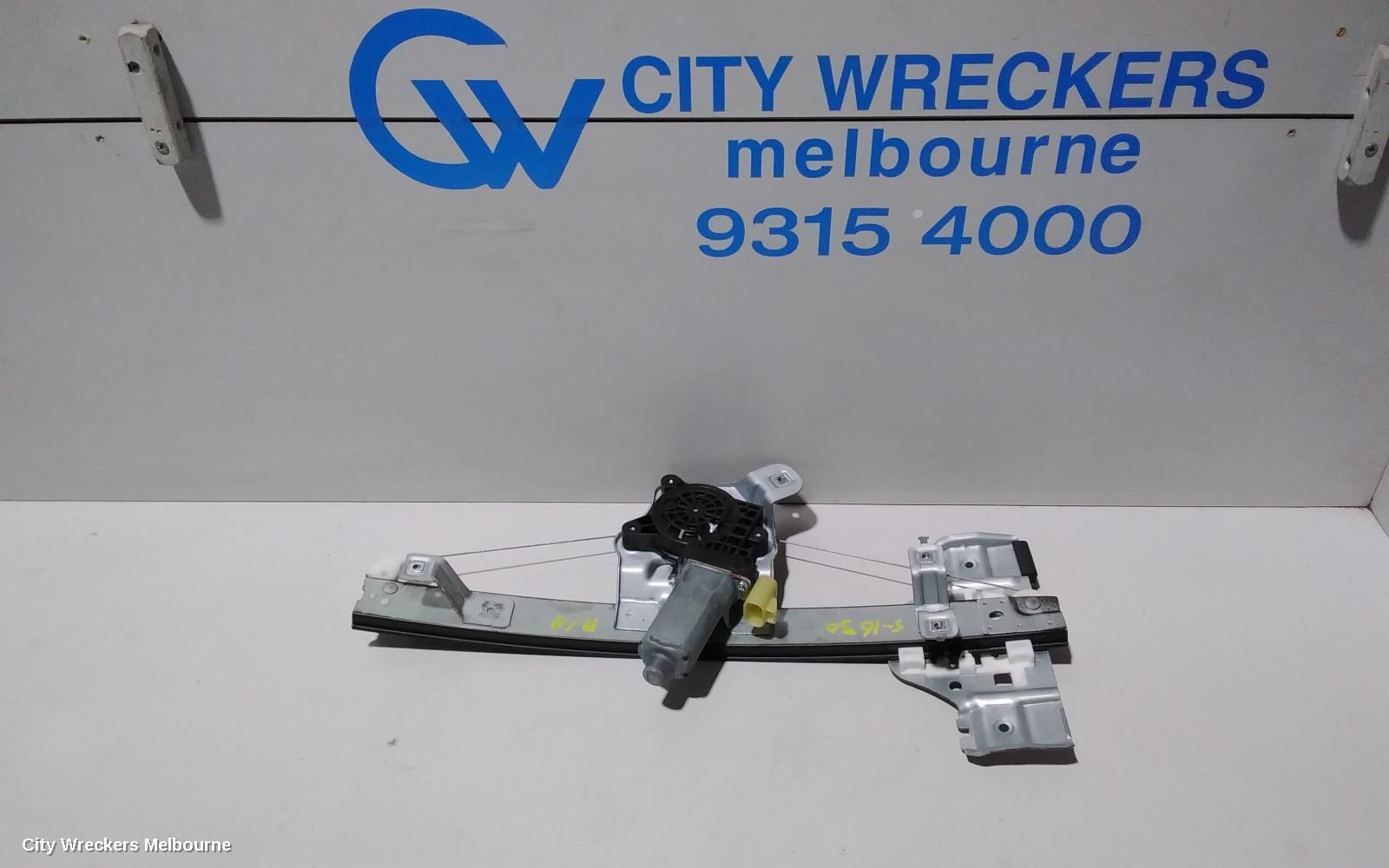 HOLDEN COMMODORE 2013 Right Rear Wnd Reg/Motor