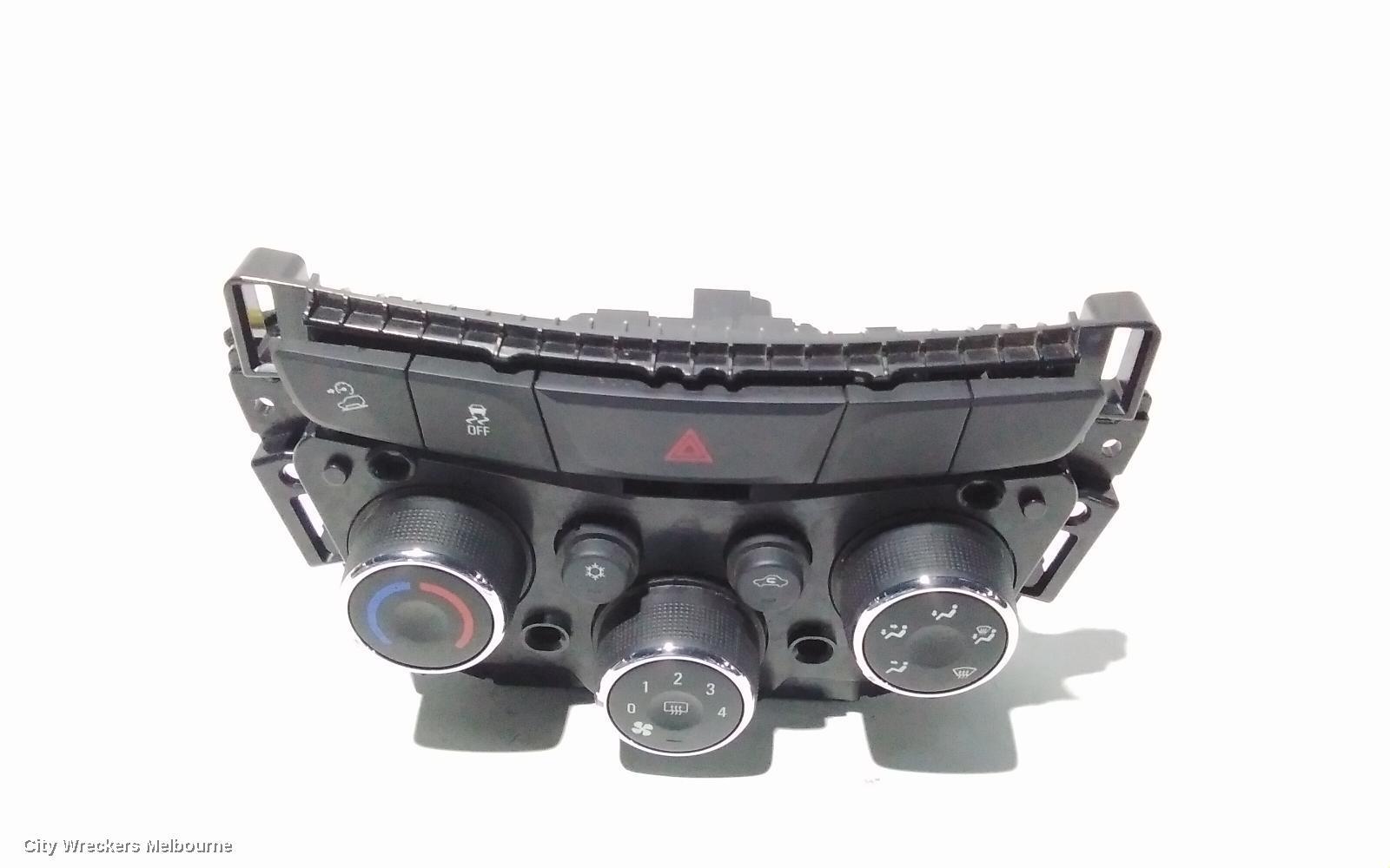HOLDEN TRAX 2019 Heater/Ac Controls
