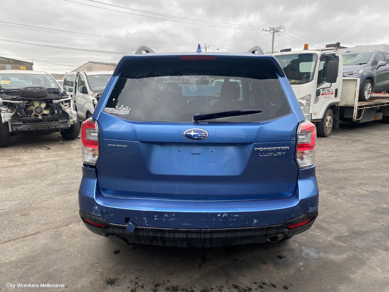 SUBARU FORESTER 2018 Bootlid/Tailgate