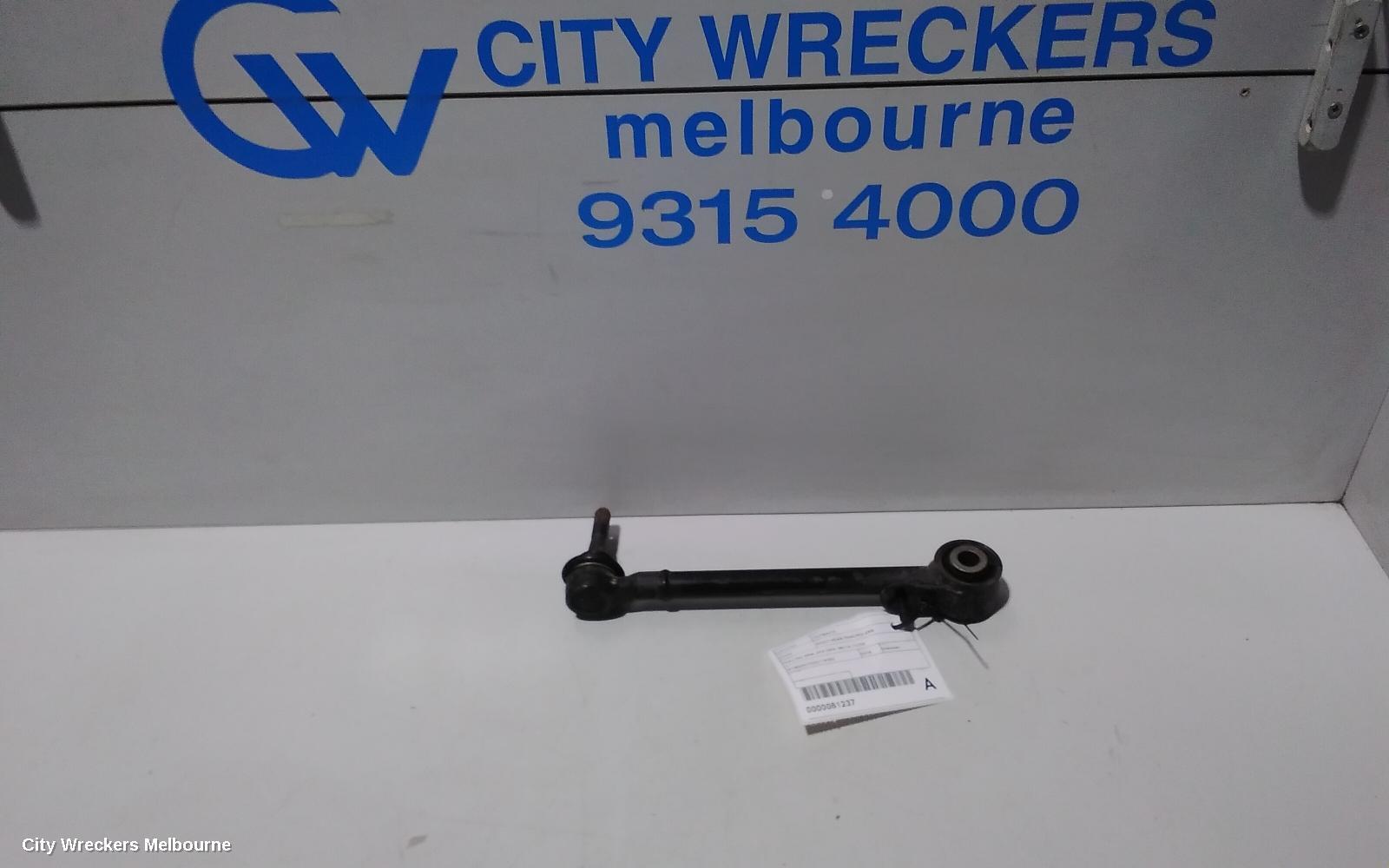 SUBARU OUTBACK 2018 Right Rear Trailing Arm
