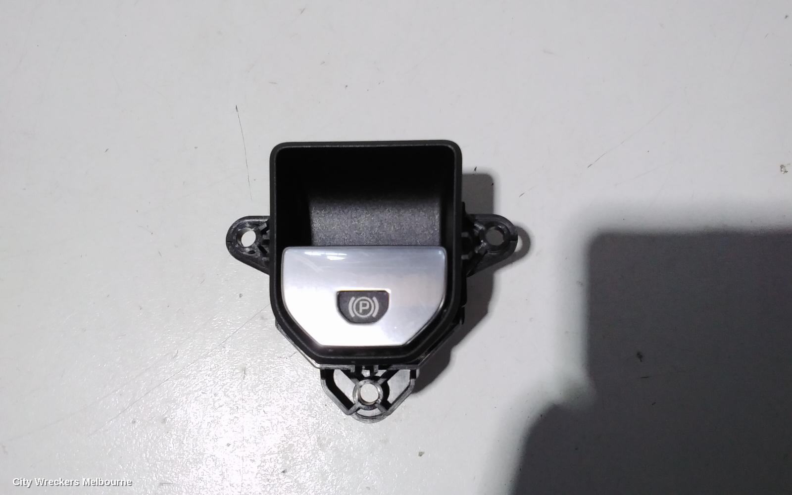 LAND ROVER RANGEROVER EVOQUE 2013 Combination Switch