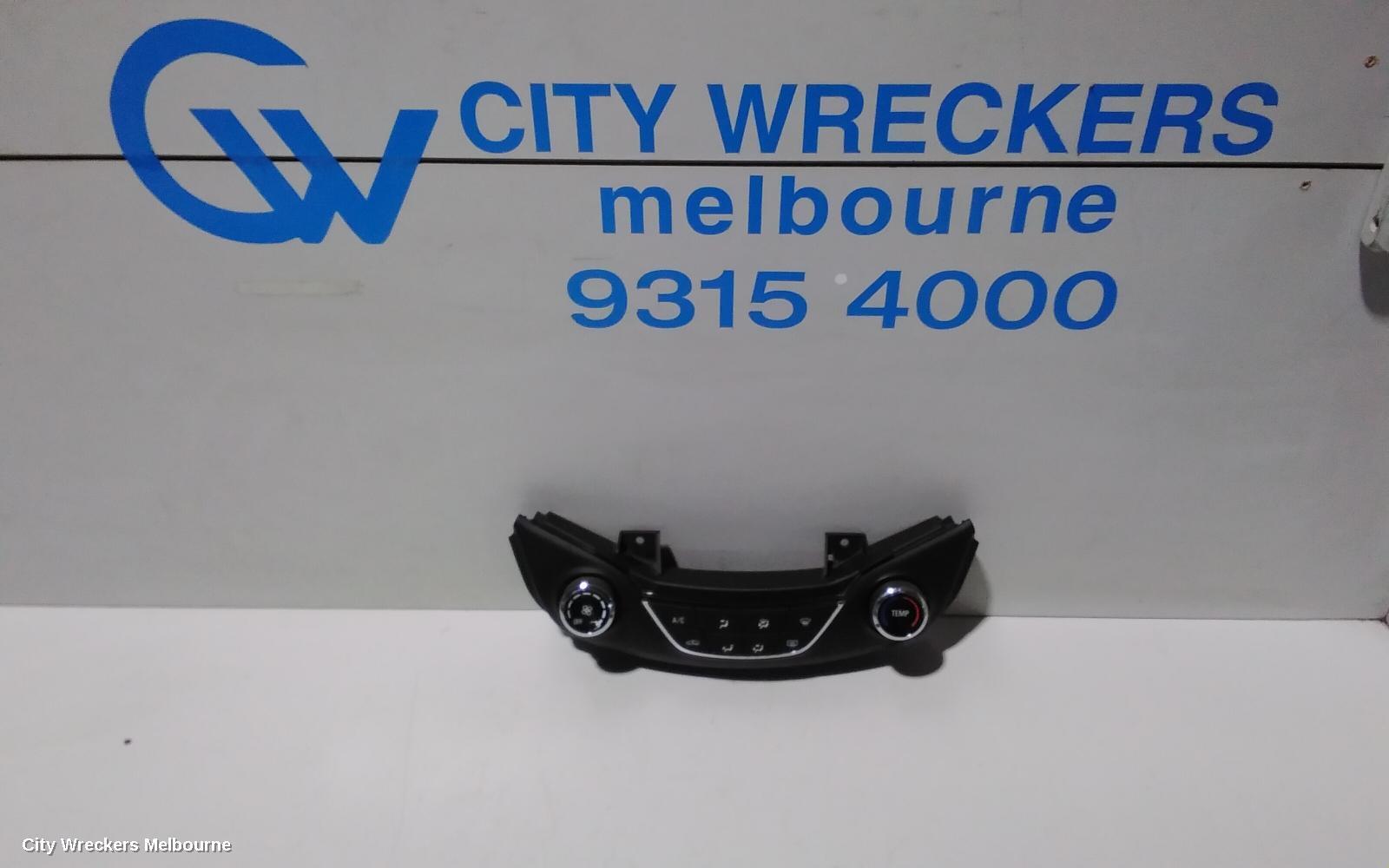 HOLDEN ASTRA 2017 Heater/Ac Controls