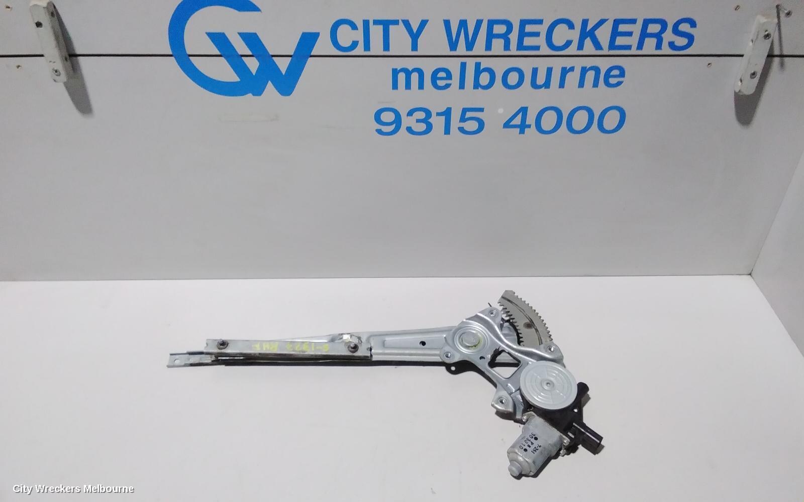 HONDA CRV 2013 Right Front Window Reg/Motor
