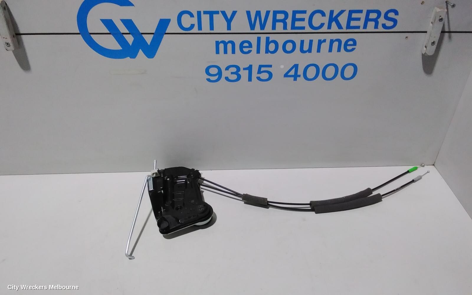 SUBARU XV 2019 Door/Boot/Gate Lock