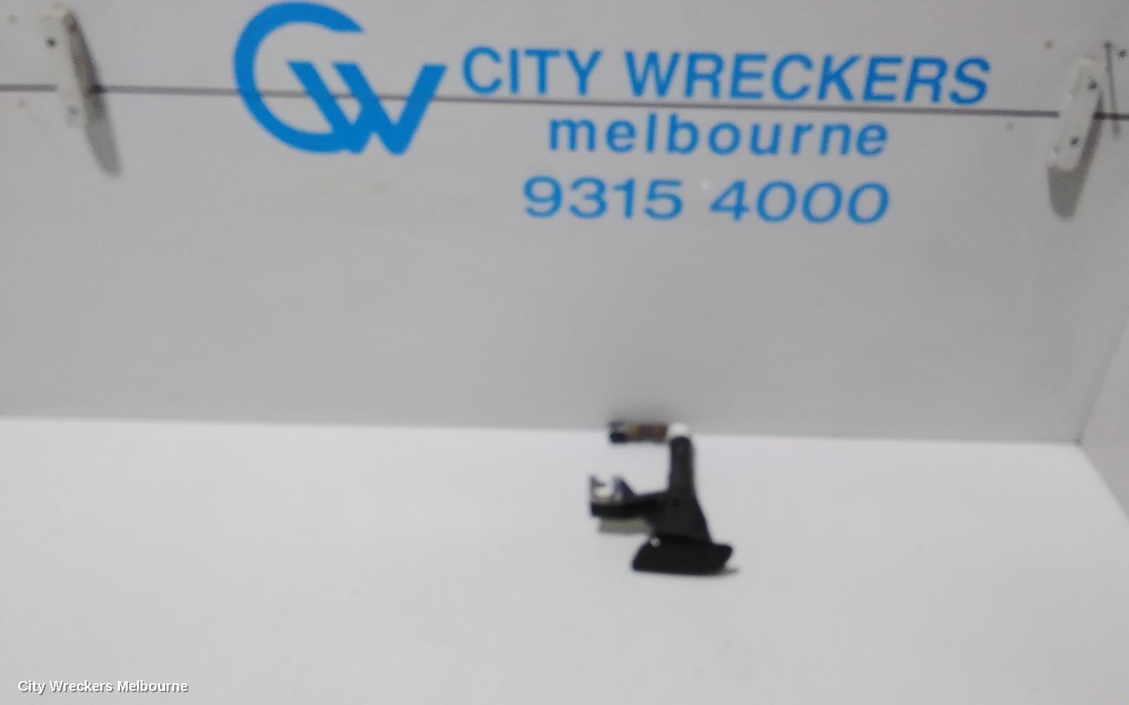 TOYOTA LANDCRUISER 2009 HEADLAMP_WASHER_JET