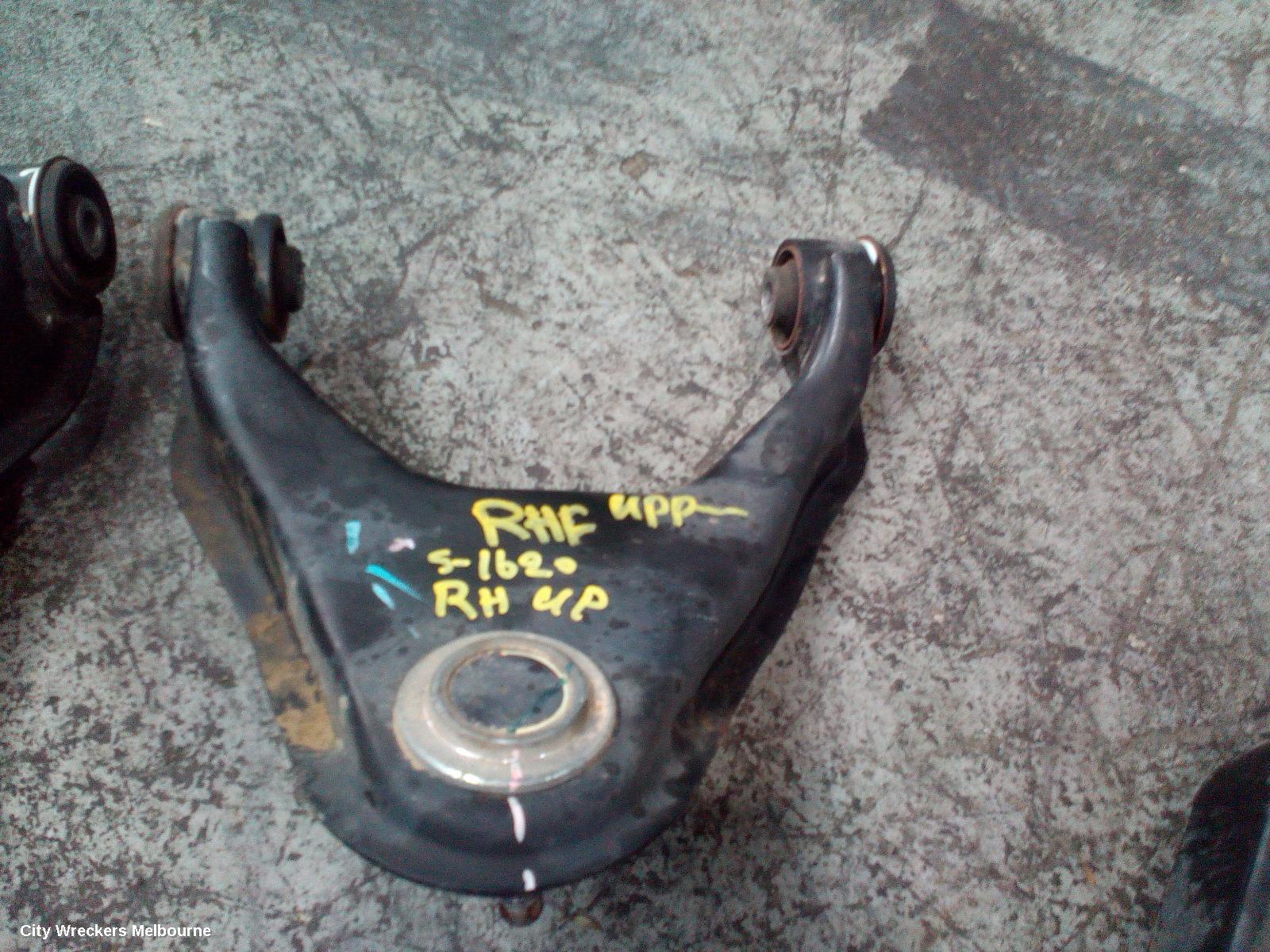 MITSUBISHI TRITON 2020 Right Front Upper Control Arm