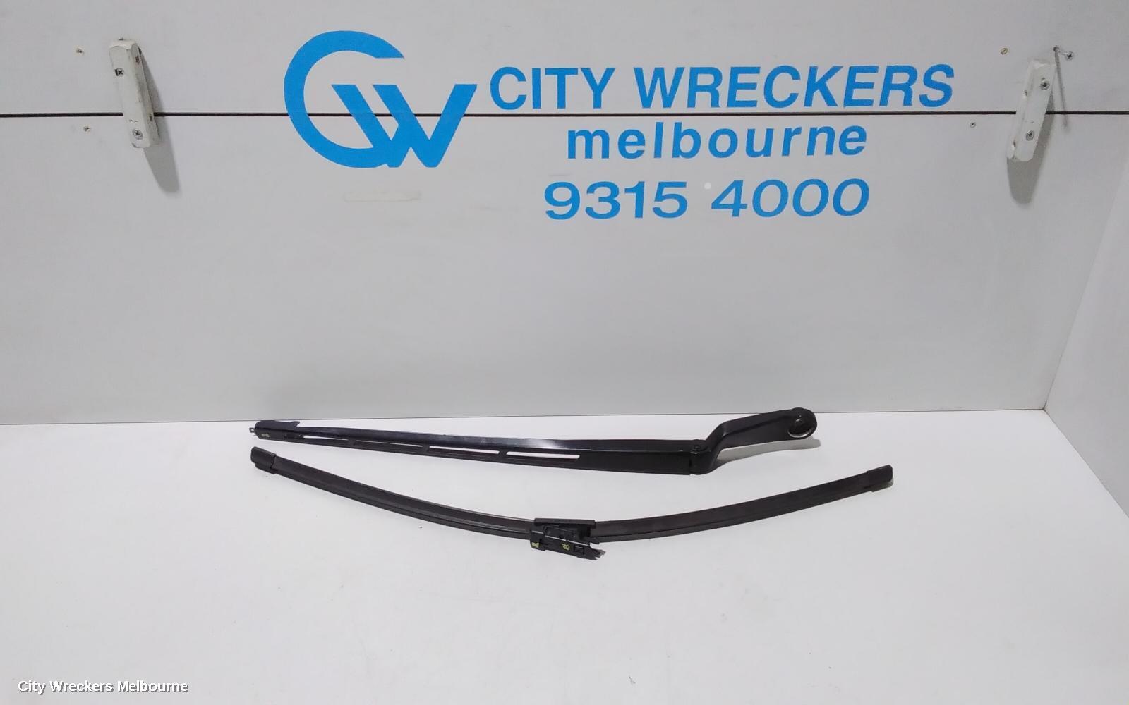 AUDI Q7 2009 Wiper Arm