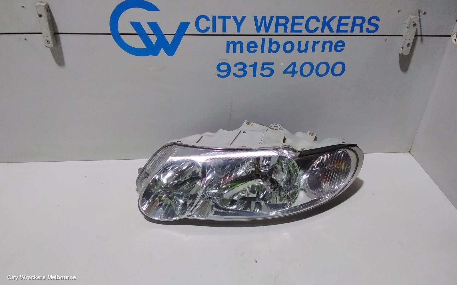 HOLDEN COMMODORE 2000 Left Headlamp