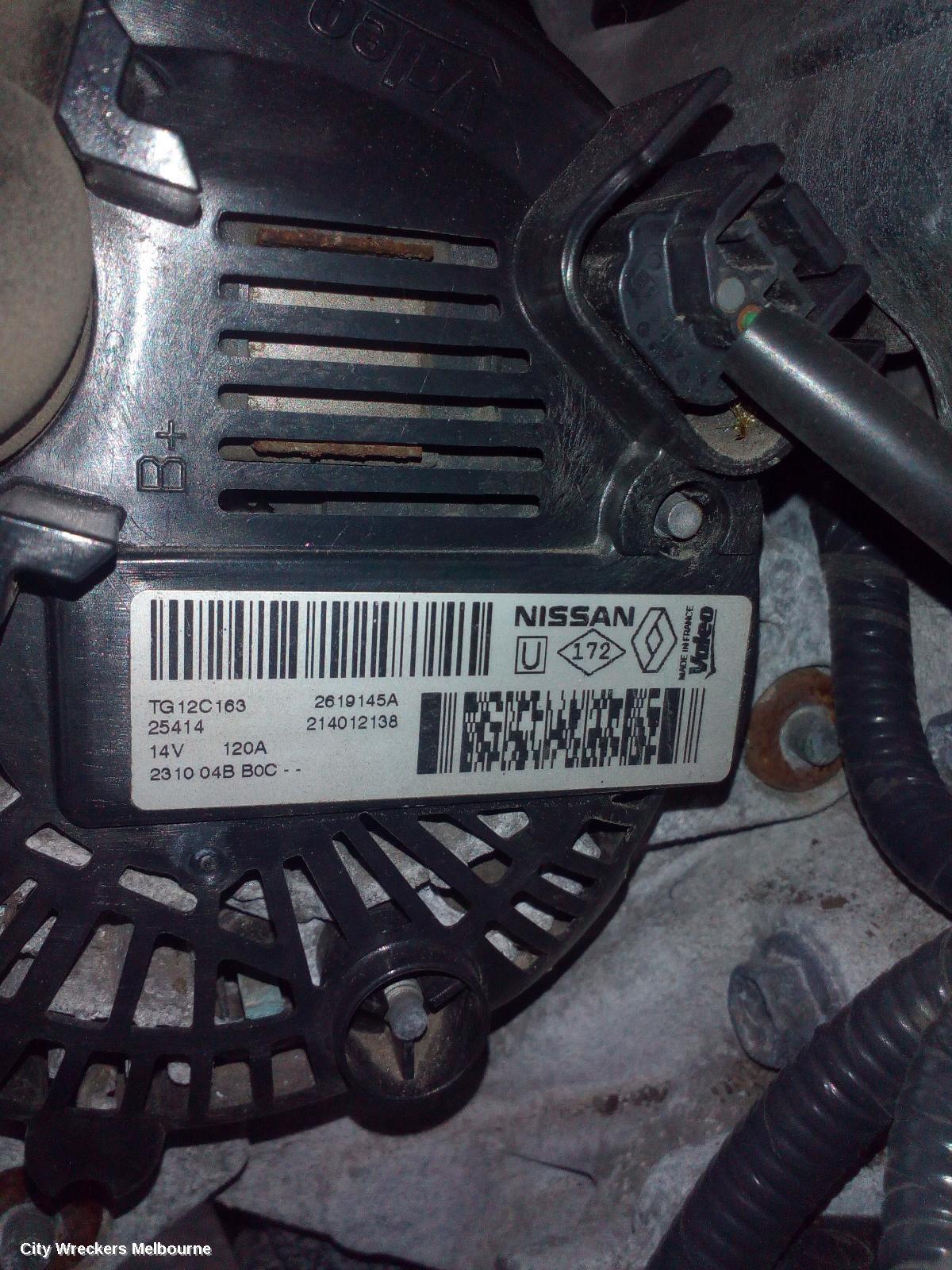 NISSAN QASHQAI 2015 Alternator