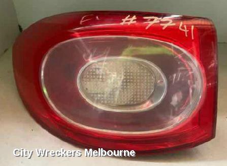 VOLKSWAGEN TIGUAN 2008 Left Taillight