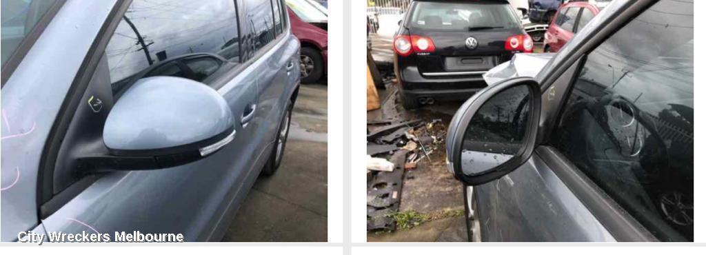 VOLKSWAGEN TIGUAN 2008 Left Door Mirror