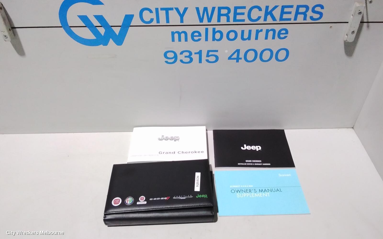 JEEP GRANDCHEROKEE 2017 Owners Handbook