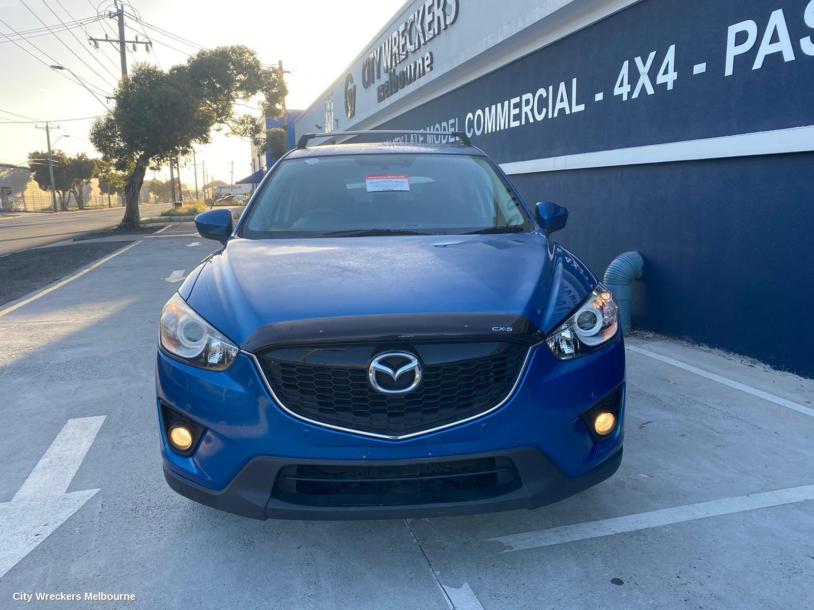 MAZDA CX5 2012 High Level Stoplight