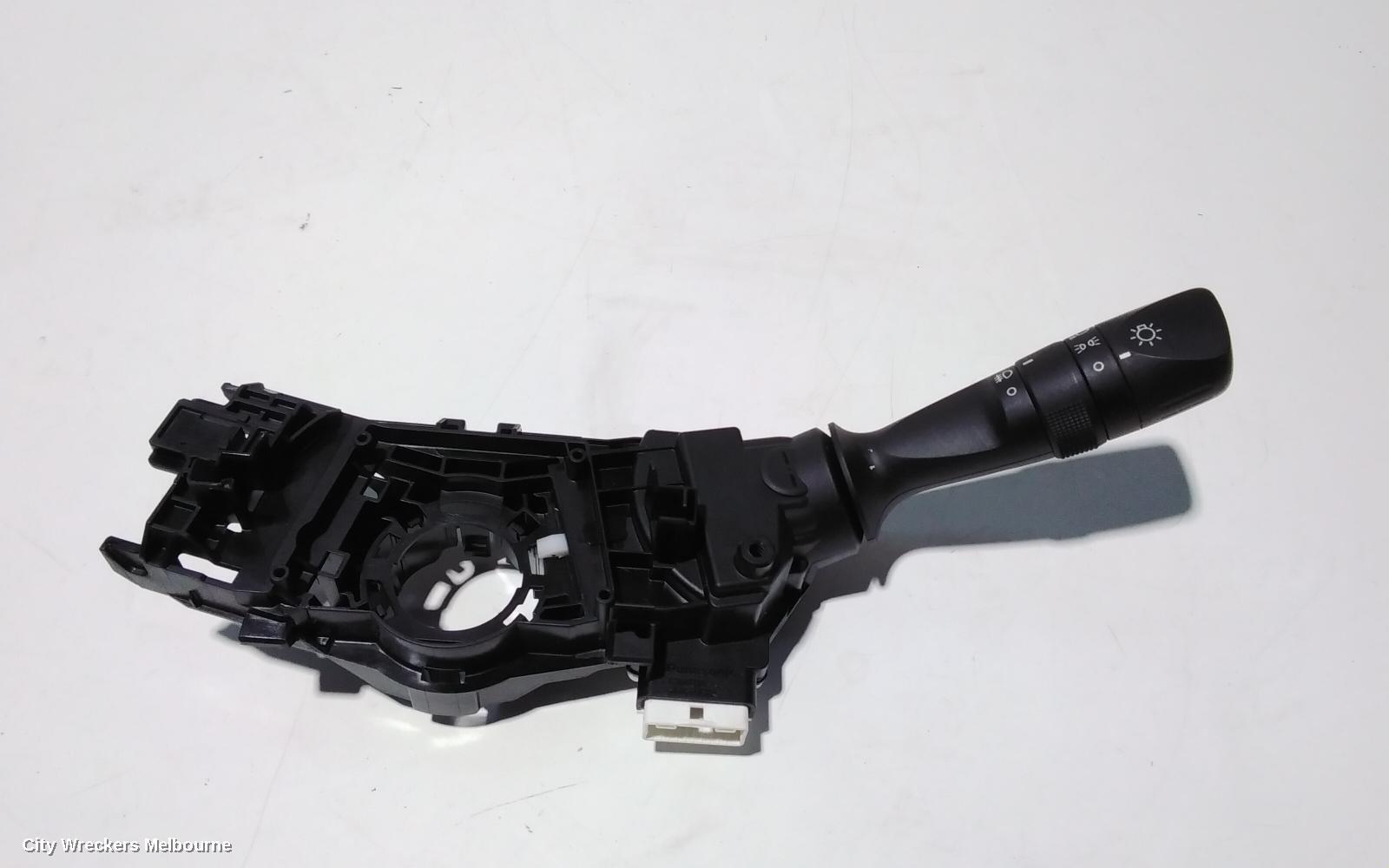 TOYOTA COROLLA 2018 Combination Switch