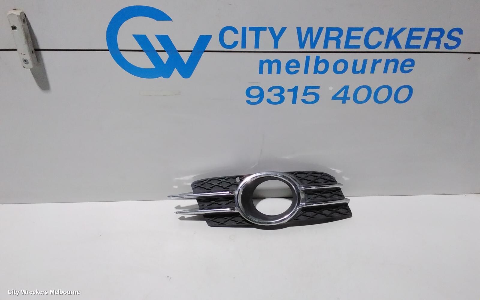 HOLDEN COMMODORE 2012 Right Indicator/Fog/Side
