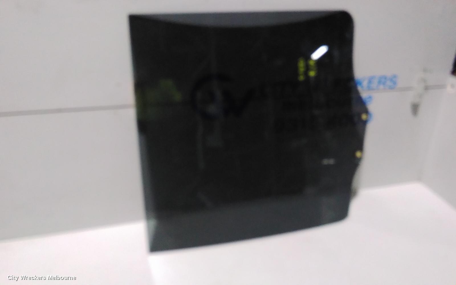 MITSUBISHI PAJERO 2008 Right Rear Door Window