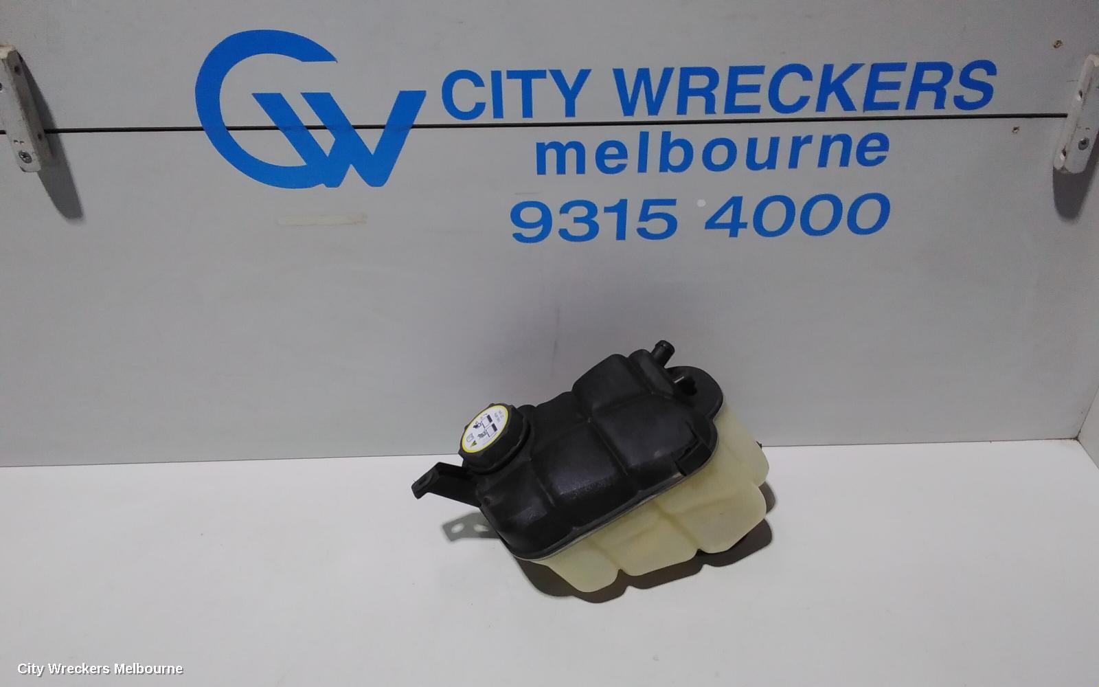 LAND ROVER DISCOVERY SPORT 2016 Overflow Bottle