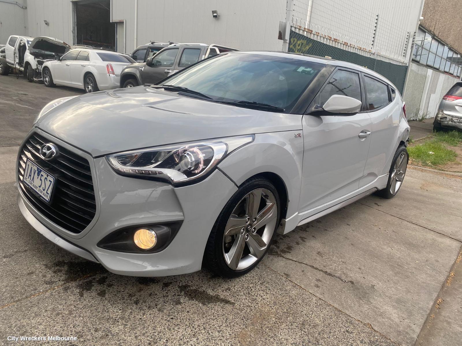 HYUNDAI VELOSTER 2014 Left Rear Door/Sliding