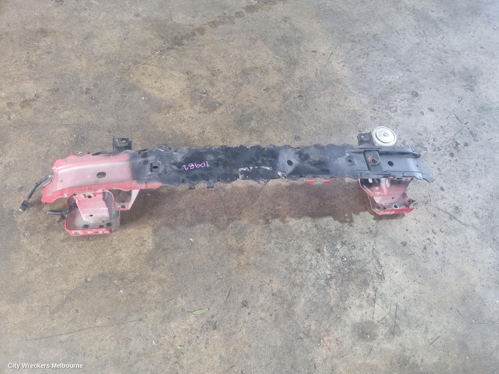 FORD FIESTA 2012 F/Bar Reinforc/Brack