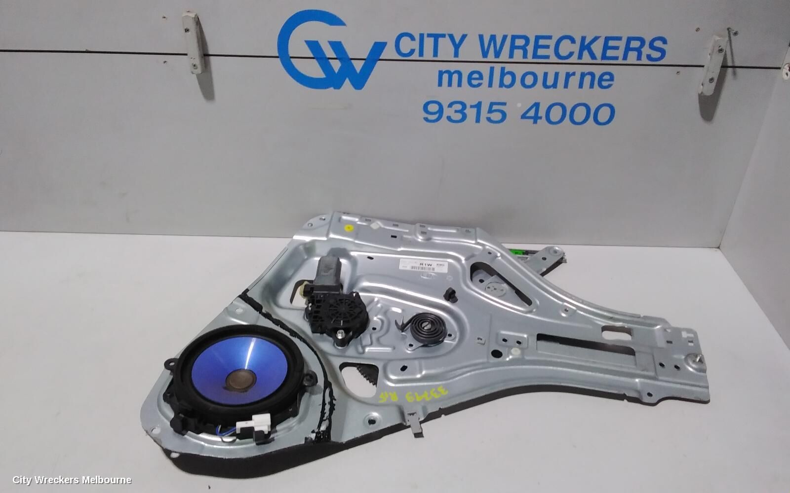 KIA SPORTAGE 2009 Right Front Window Reg/Motor