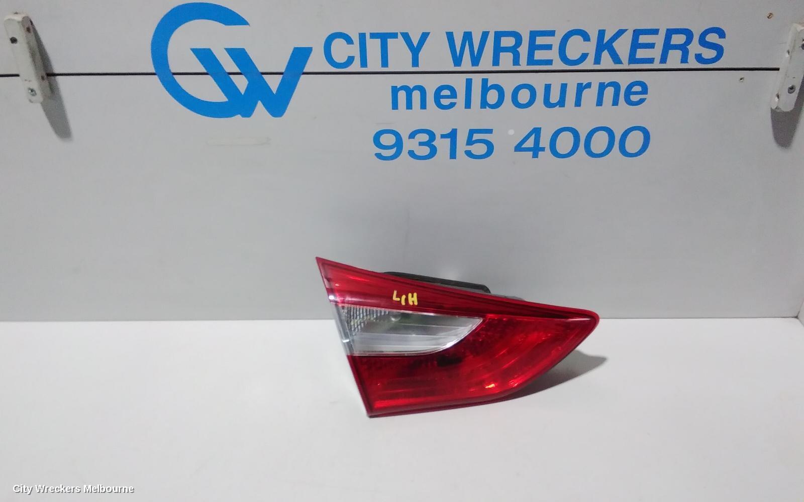 HYUNDAI I30 2014 Rear Garnish