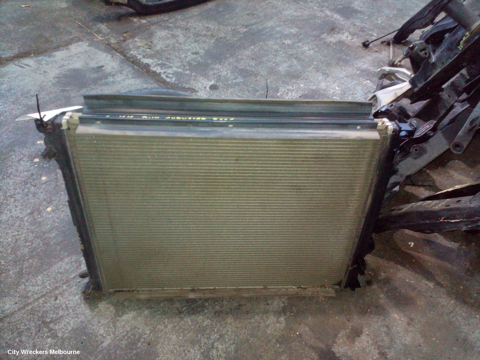 CHRYSLER 300C 2014 Radiator