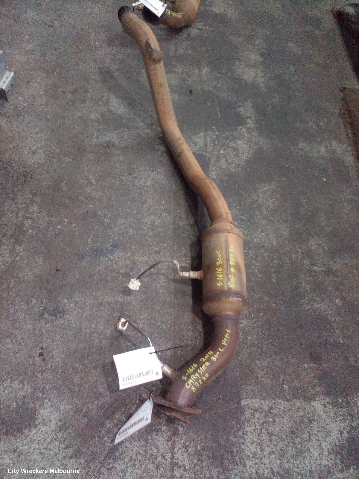 CHRYSLER 300C 2014 Catalytic Converter