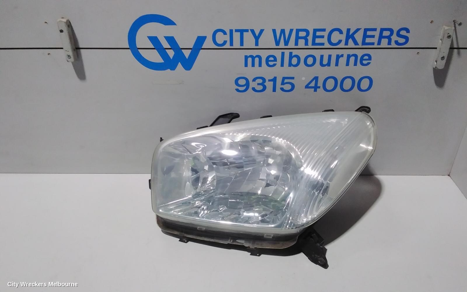 TOYOTA RAV4 2000 Left Headlamp